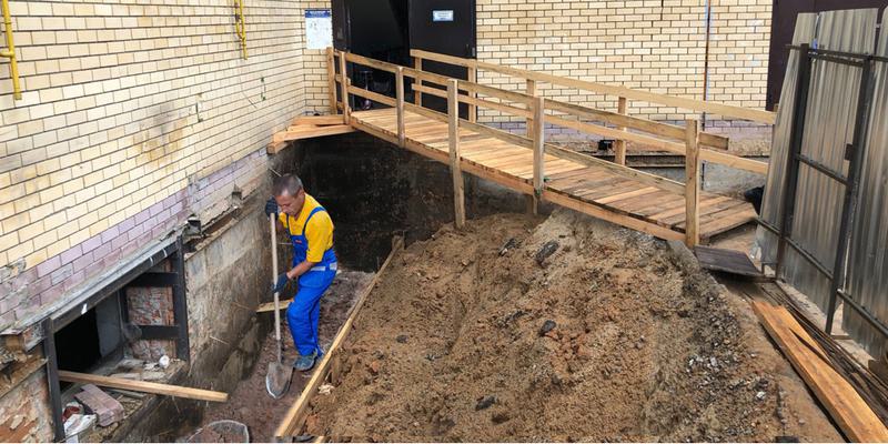 Массовое бетонирование основания