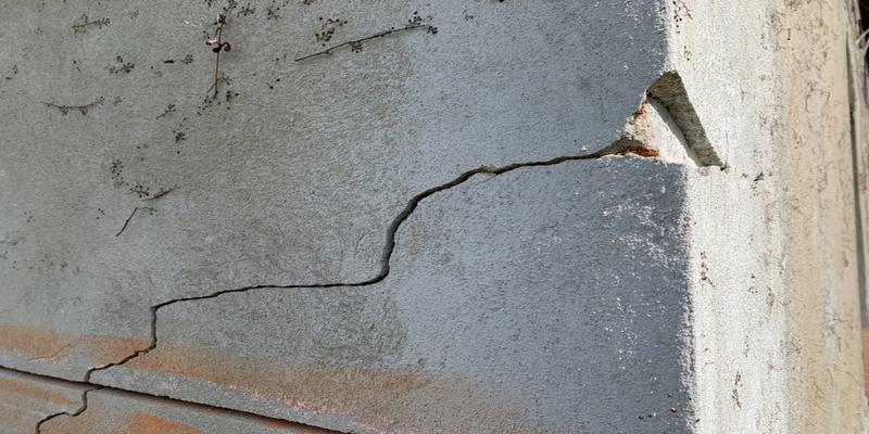 Диагональные трещины